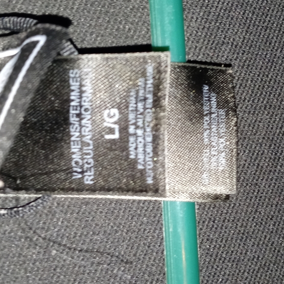 THE NORTH FACE BLACK JACKET NWOT - Picture 11 of 11